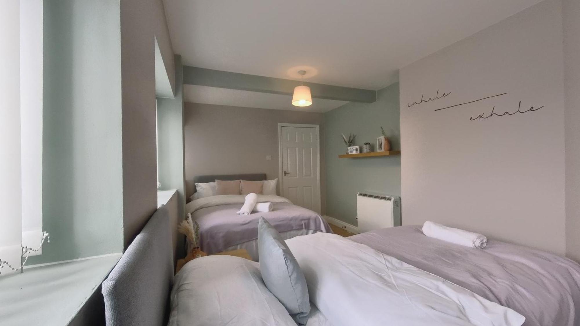 Group Bookings: Up To 30 Guests Across 5 Spacious Flats! Keyless Access Free Wifi & Parking Birmingham Ngoại thất bức ảnh