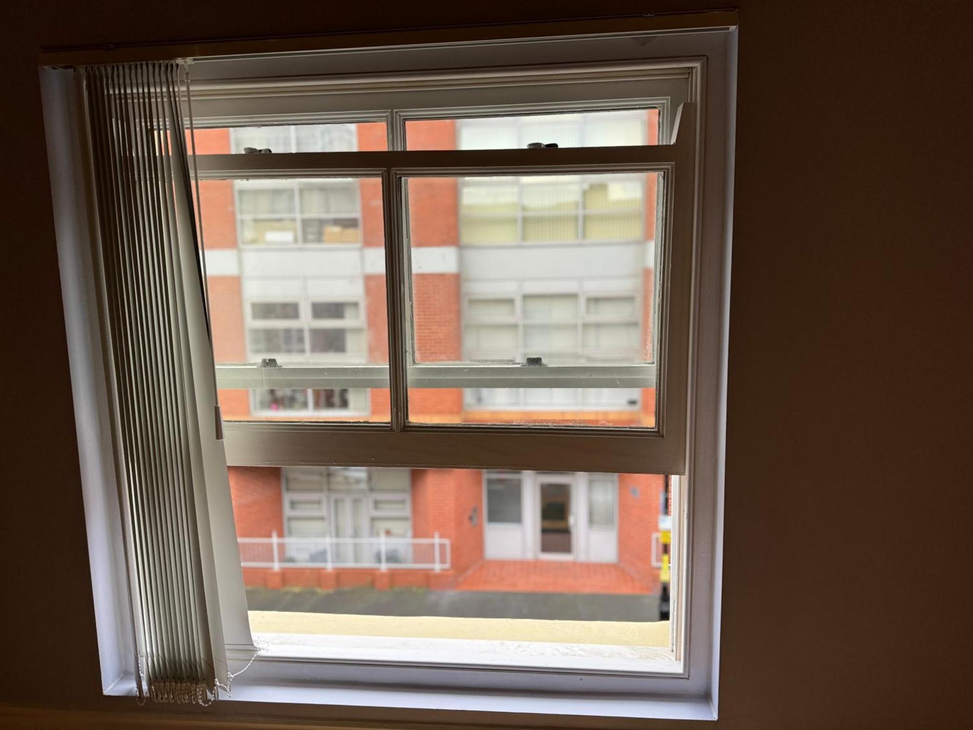 Group Bookings: Up To 30 Guests Across 5 Spacious Flats! Keyless Access Free Wifi & Parking Birmingham Ngoại thất bức ảnh